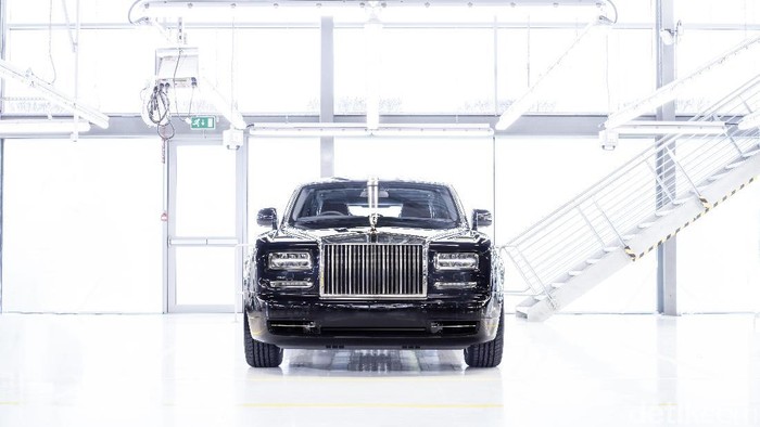 Rolls-Royce: Kami Tak Punya Pesaing di Dunia