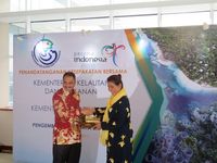 Menpar Gandeng Susi Kembangkan Wisata Bahari