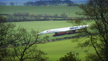 Perjalannya ketika diangkut ke museum. Foto: Getty Images