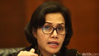 Ketua Pansel pemilihan Dewan Komisioner (DK) Otoritas Jasa Keuangan (OJK) Sri Mulyani memberikan pengumuman hasil seleksi di Gedung Kemenkeu, Jakarta, Rabu (8/2/2017).