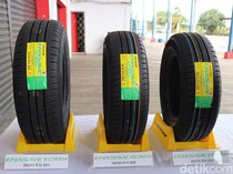 Dipakai Kijang Innova Zenix, Ini Keunggulan Ban Dunlop