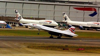 Wujudnya yang berbeda dari pesawat lainnya. Foto: Getty Images