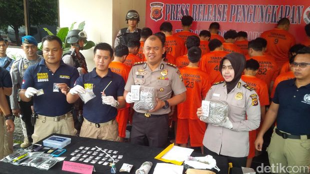 Polisi Buru Jaringan Pemasok Tembakau Ganesha di Bogor