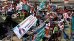 Parade Nelayan Tolak Reklamasi