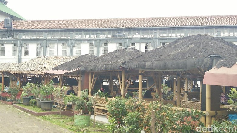 Saung Elite di Lapas Sukamiskin Segera Dibongkar Saung Elite di Lapas Sukamiskin Segera Dibongkar