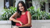 Syifa saat ditemui di lokasi syuting di kawasan Jagakarsa, Jakarta Selatan pada Selasa (7/2/2017). Hanif Hawari/detikHOT