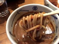 Ada Ramen Kuah Cokelat yang Legit di Restoran Ramen Ini