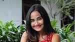 Syifa Hadju, Duyung dengan Kulit Eksotis