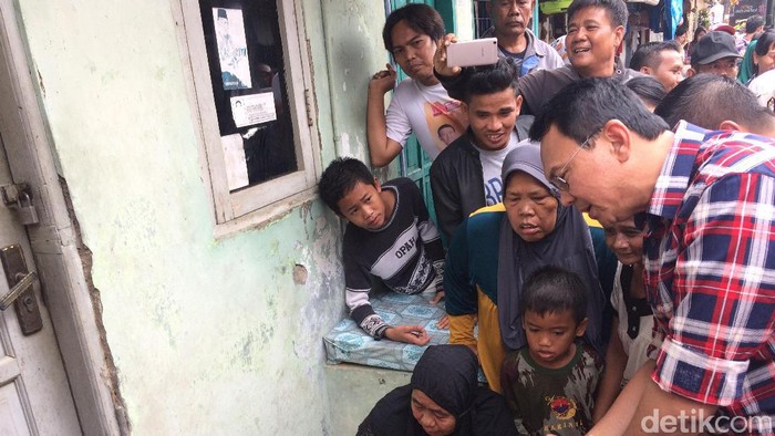Janji Ahok untuk Ibu-ibu yang Bekerja di Rumah