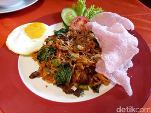 Mencicip Mie Alang Laweh dan Kopi Solok di Cabang Kedua Cikang