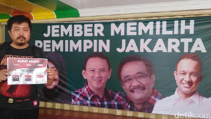 Saat Kemeriahan Pilgub DKI Menular ke Warkop di Jember