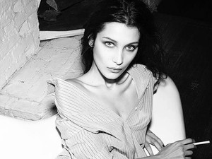 Mesra dengan Pria Misterius, Bella Hadid Move on dari The Weeknd?