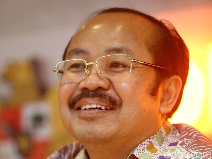 Ombudsman meresmikan pusat pelayanan laporan masyarakat, Rabu (8/2/2017). Ruang itu untuk memudahkan masyarakat menyampaikan laporan atau berkonsultasi tentang pelayanan publik.
