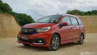 Di posisi ketiga diisi oleh Honda Mobilio. Low MPV andalan Honda itu terjual sebanyak 2.646 unit. Foto: PT Honda Prospect Motor