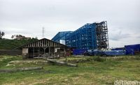 PLTU Waai yang Mangkrak