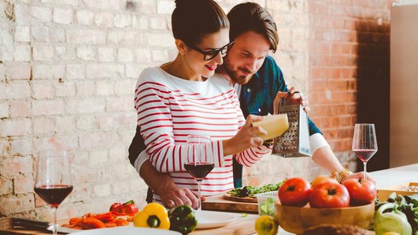 Alasan Pria Mencintai Wanita yang Jago Masak Seperti Calon Istri Ahok Alasan Pria Mencintai Wanita yang Jago Masak Seperti Calon Istri Ahok