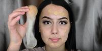 Ew! Beauty Blogger Pakai Foundation dengan Kondom, Bagaimana Hasilnya?