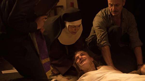 Kembalinya Cekaman The Exorcist di Layar Kaca Kembalinya Cekaman The Exorcist di Layar Kaca