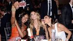 Squad Time! Saat Heidi Klum Berpesta Bersama Teman-temannya