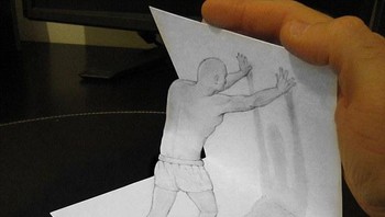 Ia menciptakan gambar ilusi mata yang seolah gambar tersebut nongol dari kertas.  (Foto: Alessandro Diddi)