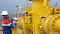 Pasokan gas dari Lapangan Tambun dialirkan menuju Pondok Tengah melalui pipa sepanjang 6,3 km diameter 6 inchi yang selanjutnya menjadi satu dengan produksi gas dari Pondok Tengah melalui pipa sepanjang 5,2 km diameter 12 inchi menuju Muara Tawar.