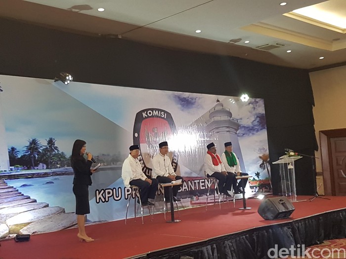 Andika Vs Embay soal Pekerja Asing di Pabrik Semen Merah Putih
