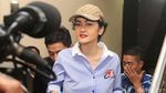 Gaya Julia Perez dan Nikita Mirzani Saat Sambangi Polres