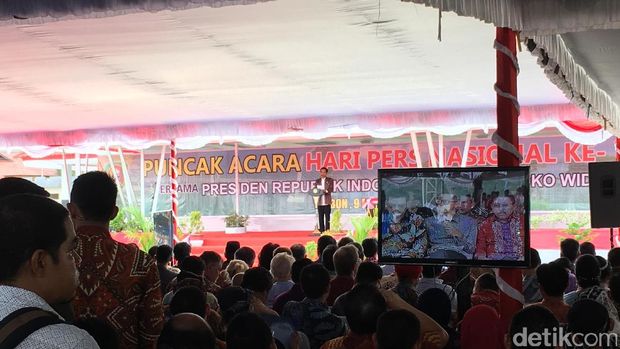 Jokowi Hadiri Puncak Peringatan Hari Pers Nasional di Ambon
