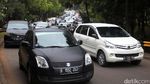 Truk yang Terguling di Flyover UI Dievakuasi