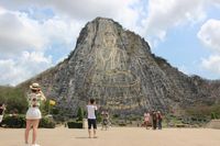 Melihat Keajaiban Laser Buddha Lebih Dekat