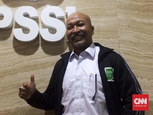 Kemenpora Serahkan 30 Nama Pemain ke Fachry Husaini