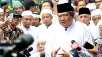 Mantan presiden 2 periode itu menjawab pertanyaan wartawan seputar Pilkada DKI.