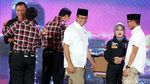 Momen Keakraban Cagub-Cawagub DKI Usai Debat