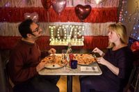 Restoran Ini Sediakan 'Love Booth' untuk Santap Pizza Berdua