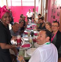Restoran Gourmet Ini Ada di Dalam Penjara Wanita dengan Staf Napi