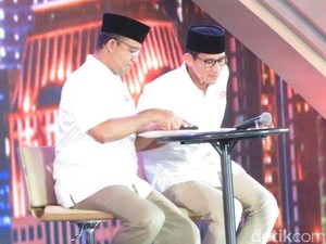 Sandiaga Buka Pernyataan Pertamanya dengan OK OCE