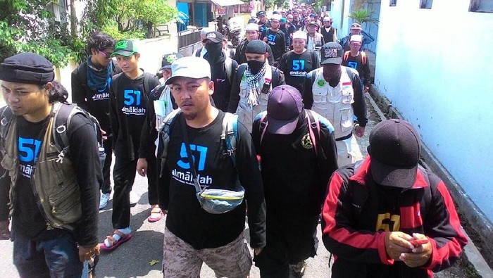 17 Bus Angkut Warga Solo Gabung Aksi 112 di Jakarta