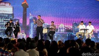 Debat ketiga Cagub-Cawagub DKI 2017 dimulai dengan tema Kependudukan, Perlindungan Anak, Pemberdayaan Perempuan, Antinarkoba, dan Kebijakan terhadap Penyandang Disabilitas.