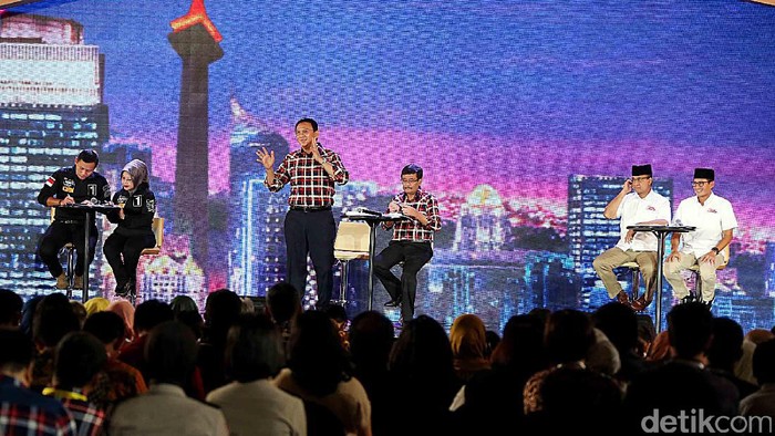 Sindir Anies Soal Menteri, Djarot juga Singgung Program Sulit Agus