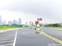 Menjajal Mulusnya Lintasan Busway Layang Ciledug-Tendean