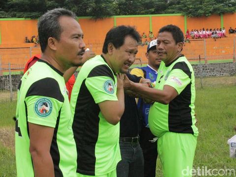 Bupati Irsyad diduga mengalami cidera