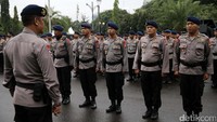 Apel kesiapan pengamanan TPS dalam rangka Operasi Mantap Praja Jaya 2017 di lapangan silang Monas yang semula hari ini rencananya akan dilangsungkan dibatalkan.