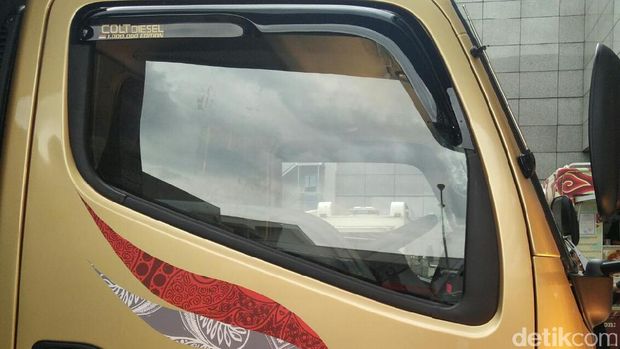 Truk Mitsubishi Spesial Edisi 1 Juta Unit 