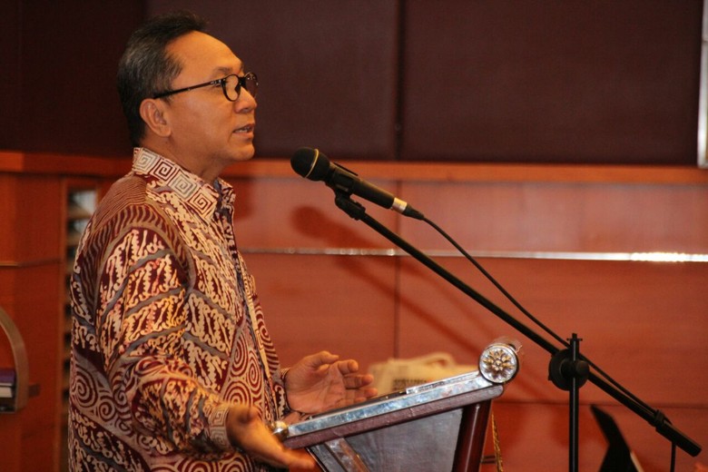 Di Depan Pesilat, Ketua MPR: Tak Boleh Kita Arogan dan Otoriter Di Depan Pesilat, Ketua MPR: Tak Boleh Kita Arogan dan Otoriter