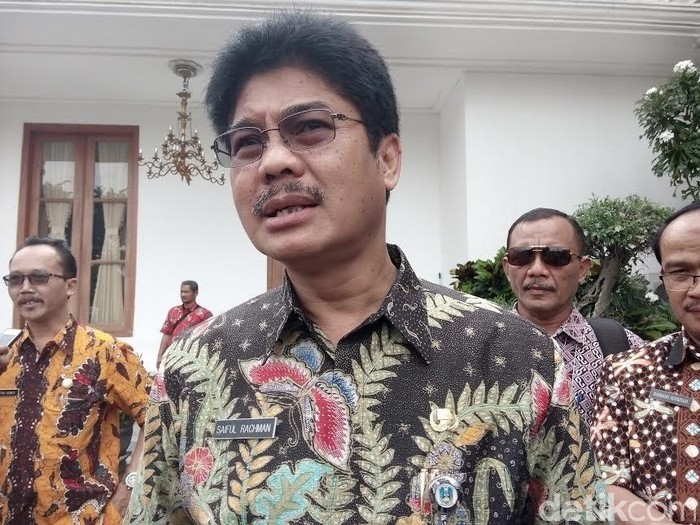 Kadindik Jatim Imbau Pelajar SMA/SMK Tidak Demo Soal SPP