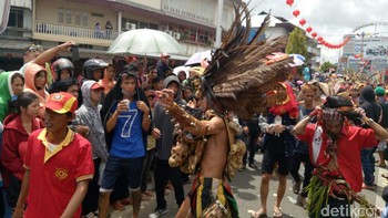 Mereka melewati rute yang telah ditetapkan panitia.  (detikINET/Adi Fida Rahman)