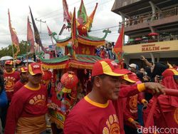 Berburu Tatung Bersenjatakan Oppo F1S Teranyar