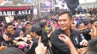 Tutup Kampanye #SATUkanJakarta, Agus-Sylvi Sapa Relawan
