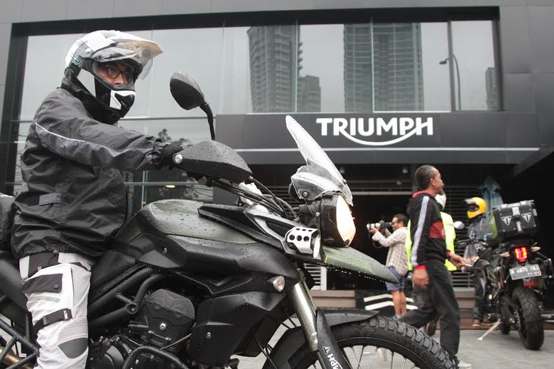 Pengguna moge Triumph. Foto: dok. Triumph Indonesia Pengguna moge Triumph. Foto: dok. Triumph Indonesia