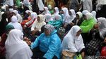Massa Aksi 112 Membeludak Hingga ke Jalan